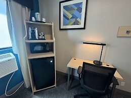 Holiday Inn Express and Suites Atlanta Downtown by IHG