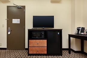 Holiday Inn Express and Suites Atlanta Downtown by IHG