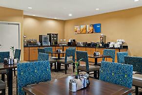 Comfort Suites Saginaw North