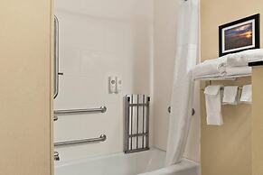 Comfort Suites Saginaw North