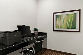 Comfort Suites Saginaw