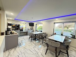 Baymont by Wyndham Lancaster PA Dutch Country