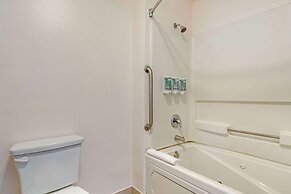 Best Western Salinas Monterey Hotel