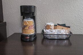 Red Roof Inn PLUS+ & Suites Opelika