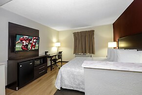 Red Roof Inn PLUS+ & Suites Opelika