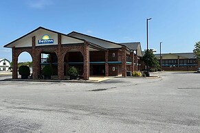 Days Inn by Wyndham Clanton AL