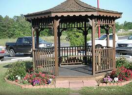 Days Inn by Wyndham Clanton AL