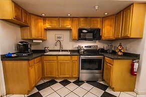 7 Gables Inn & Suites