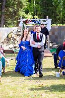 7 Gables Inn & Suites