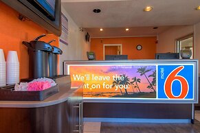 Motel 6 San Ysidro, CA - San Diego - Border