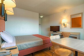 Motel 6 San Ysidro, CA - San Diego - Border
