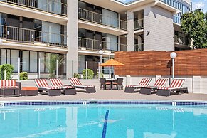 Vagabond Inn Executive Old Town