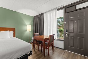 Vagabond Inn Executive Old Town