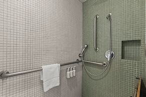 Vagabond Inn Executive Old Town