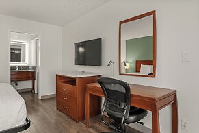 Vagabond Inn Executive Old Town