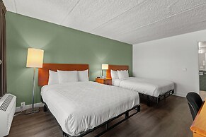 Vagabond Inn Executive Old Town