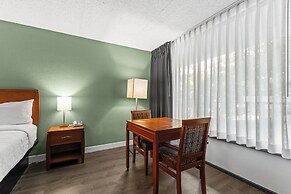 Vagabond Inn Executive Old Town