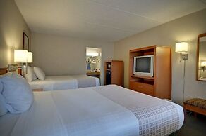 Vagabond Inn Executive Old Town