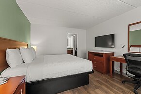 Vagabond Inn Executive Old Town