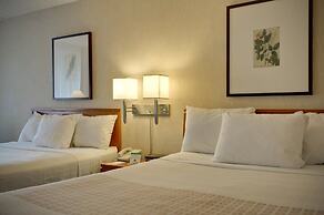 Vagabond Inn Executive Old Town