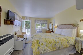 Secret Garden Inn and Cottages
