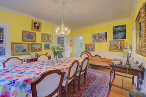 Secret Garden Inn and Cottages