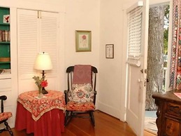 Secret Garden Inn and Cottages