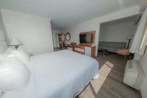 Pasadena Rose & Crown Hotel