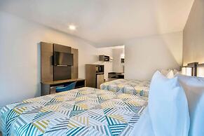 Motel 6 Marina, CA - Monterey