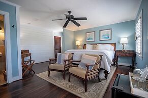 Elizabeth Pointe Lodge