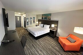 La Quinta Inn & Suites by Wyndham South Holland