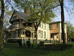 Oliver Inn Bed and Breakfast