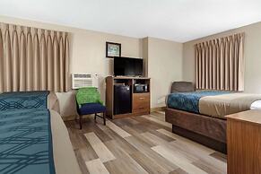 Econo Lodge Hays I-70