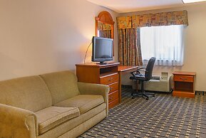 Quality Inn & Suites Detroit Metro Airport