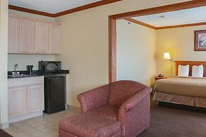 Quality Inn & Suites Detroit Metro Airport