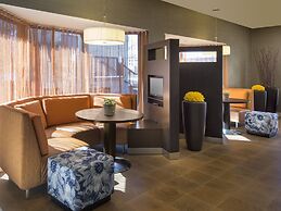 Courtyard by Marriott Grand Rapids Airport
