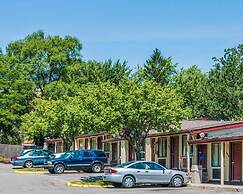 Rodeway Inn Auburn Hills - Detroit