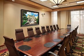 Chateau On The Lake Resort Spa and Convention Center