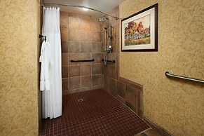 Chateau On The Lake Resort Spa and Convention Center