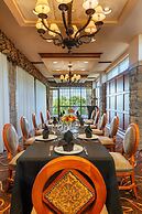 Chateau On The Lake Resort Spa and Convention Center