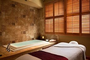 Chateau On The Lake Resort Spa and Convention Center