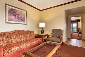 Chateau On The Lake Resort Spa and Convention Center