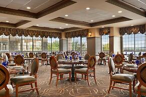 Chateau On The Lake Resort Spa and Convention Center