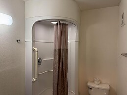 Studio 6 Suites Las Vegas, NV – Tropicana