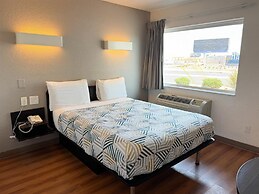 Studio 6 Suites Las Vegas, NV – Tropicana