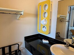 Studio 6 Suites Las Vegas, NV – Tropicana