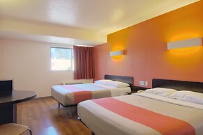 Motel 6 Piscataway, NJ