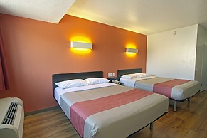 Motel 6 Piscataway, NJ