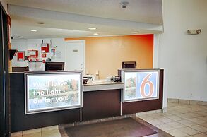 Motel 6 Albany, NY