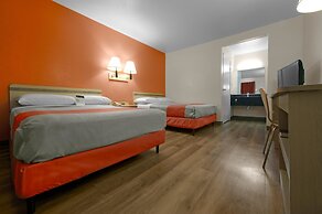 Motel 6 Albany, NY